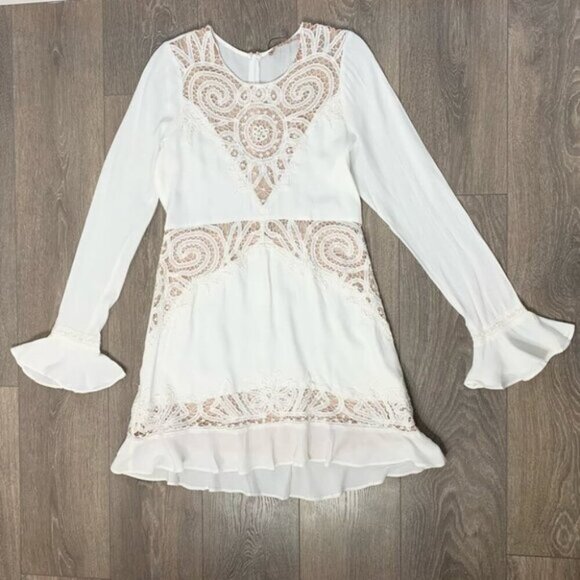 For Love and Lemons Valentina Mini Dress Lace  Flare Sleeve Lace Crochet White - Picture 3 of 16